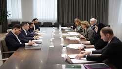  Russia Agriculture Ministry proposes to Iran to establish joint program to breed chickens 