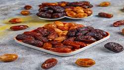 Date harvest season begins in Sistan-Baluchestan’s date capital