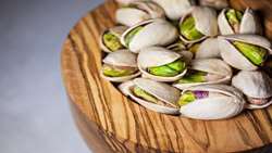 Iran pistachio exports surpass 2b dollars as 2025 harvest set at 240,000 tons